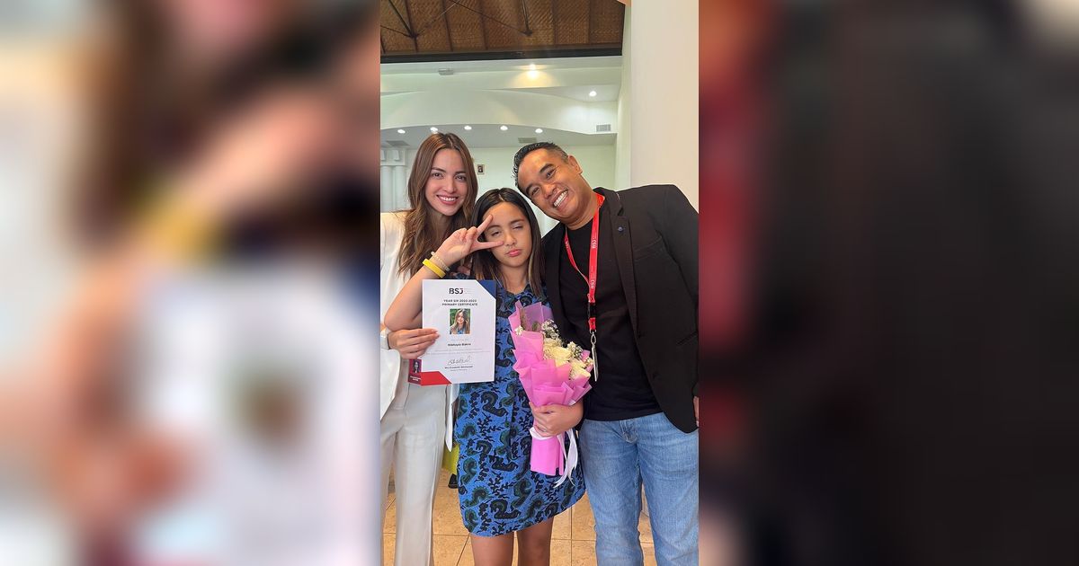 Nia Ramadhani Sewot Putrinya Mau Dibelikan Tas Branded oleh Sang Suami: 'Ih Belum Umurnya'