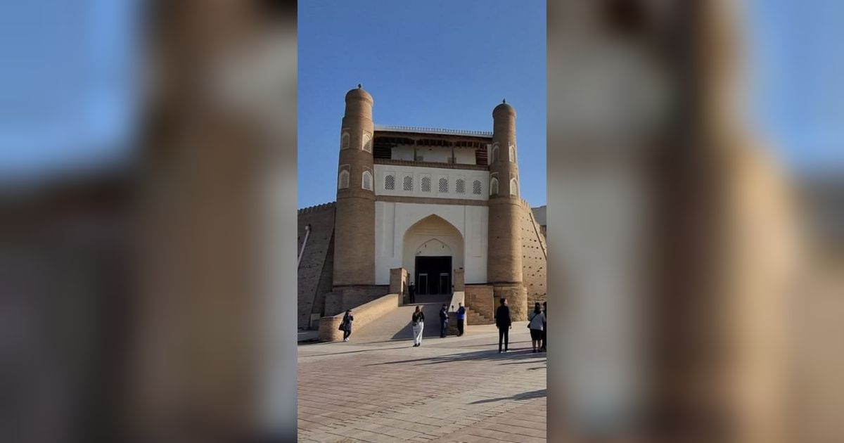 Tengok Potret Ark Fortress, Benteng Cantik Primadona Wisata di  Bukhara, Uzbekistan