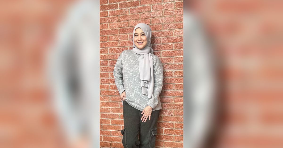 Intip Potret Okie Agustina Temani Kiesha Alvaro Kerja, Penampilannya Curi Perhatian