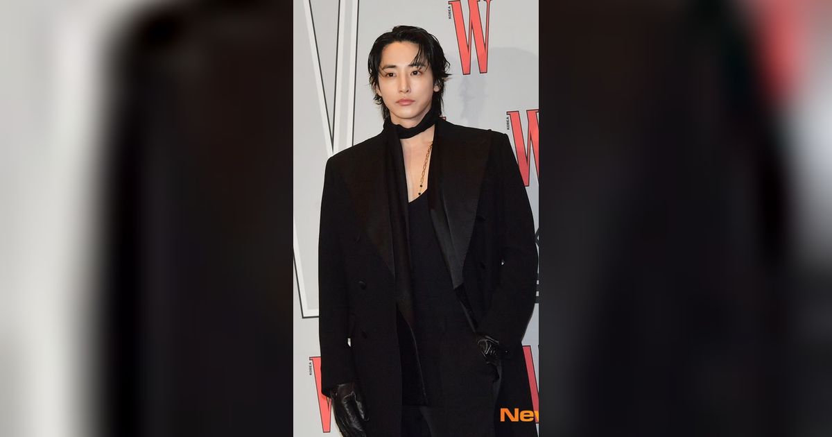RM BTS Paling Dinanti, Pesona Artis Ganteng di W Korea Charity Event yang Tampil Santai