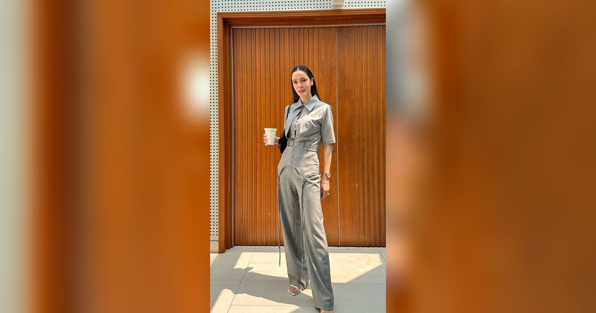 6 Potret Apartemen Cathy Sharon, Estetik Serba Warna Pastel
