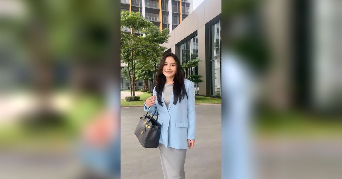 Rezeki Lancar Lewat Jalur Langit ala Prilly Latuconsina: Tiap Hari Amalkan Doa Seribu Dinar