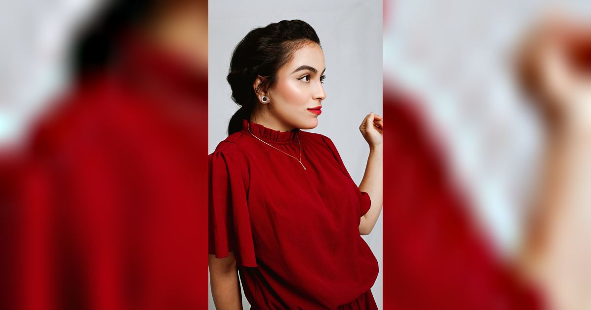 Ini 15 Arti Mimpi Pakai Baju Merah, Pertanda Ambisi dan Keberanian Raih Impian