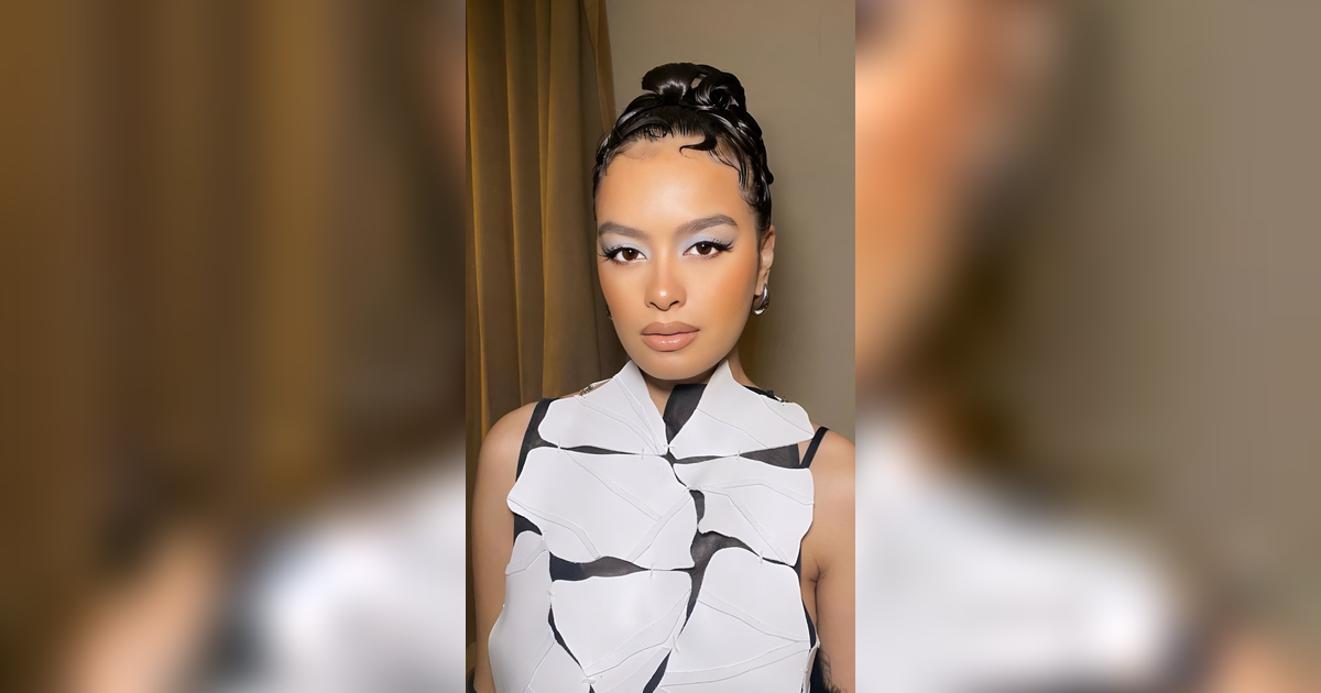Makeup Seru Y2K Eva Celia, Dibuat dengan Twist Modern