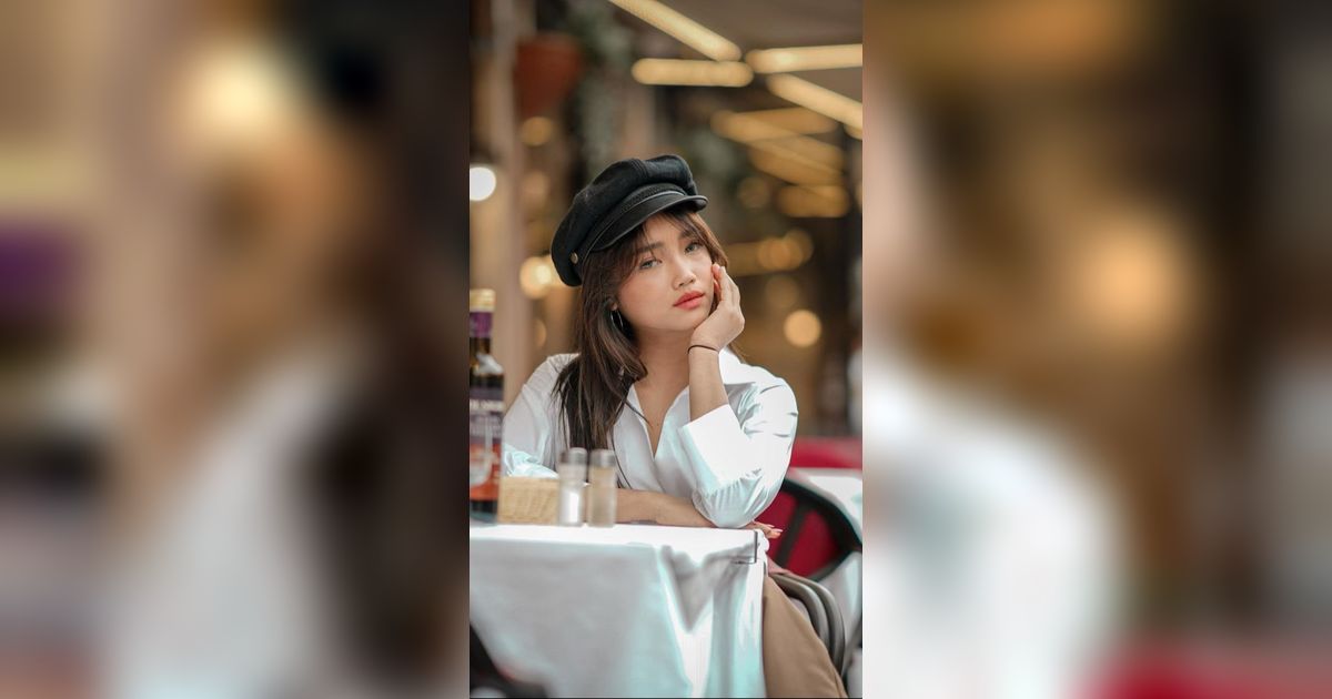 Bertemu Prabowo, Penampilan Fuji Disorot