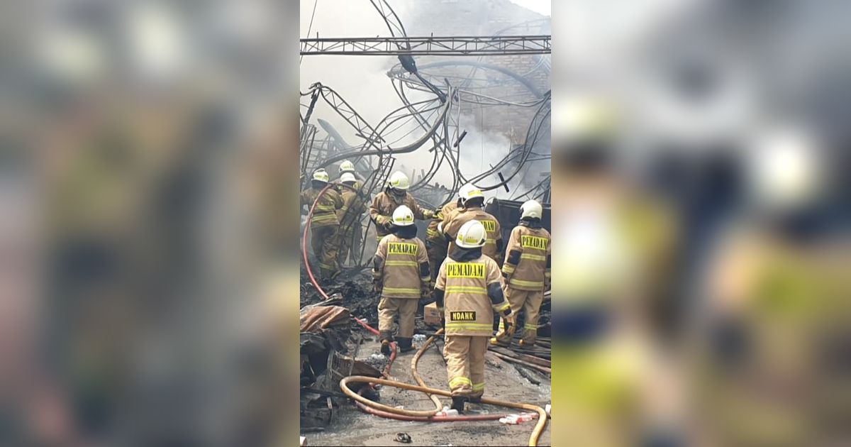 Toko Bangunan di Cilandak Hangus Terbakar akibat Gas Restoran Bocor