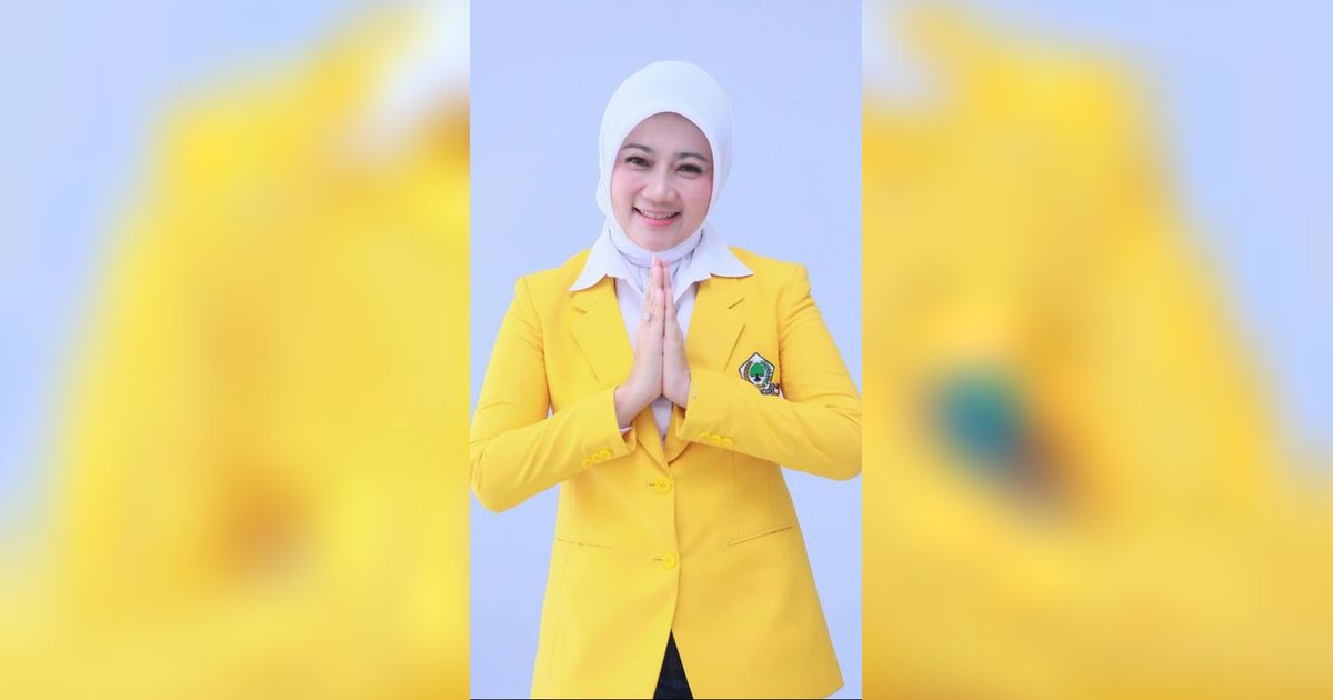 Atalia Praratya Istri Ridwan Kamil Pamerkan Foto Kenakan Jas Golkar, Minta Dukungan dan Doa dari Pengikut