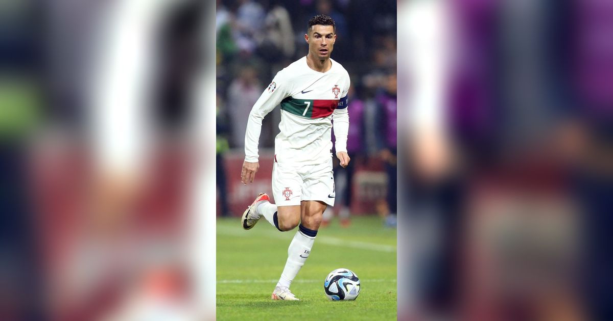 Video Cristiano Ronaldo Singkirkan Botol Minuman Bersoda karena Dukung Palestina, Cek Faktanya