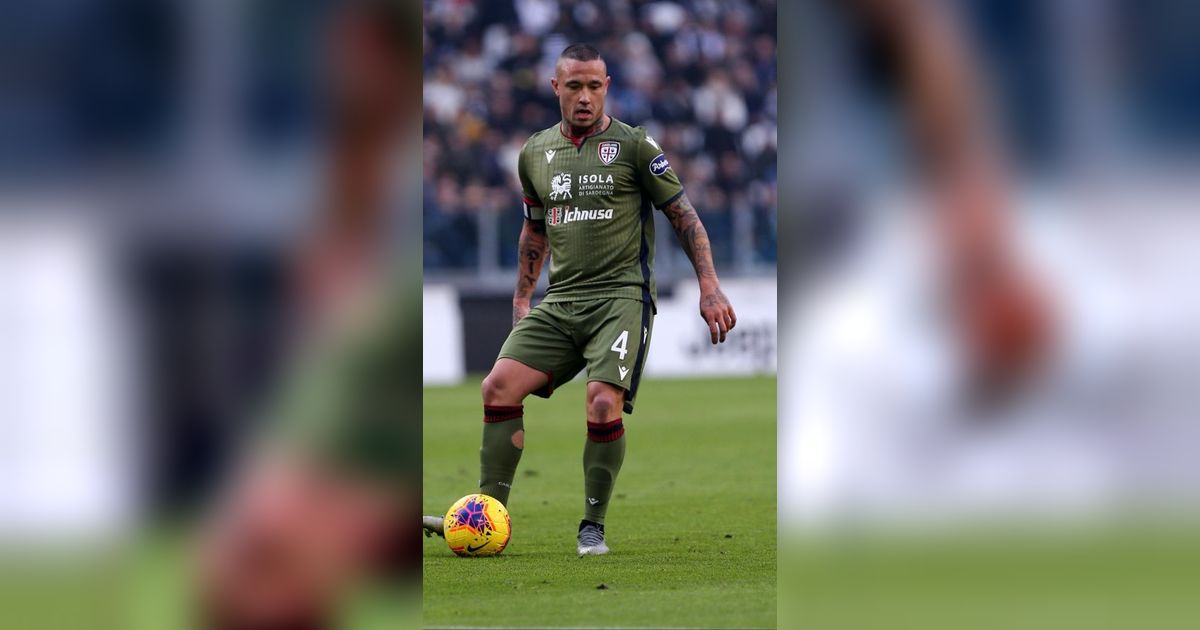 Percaya Industri Bola Indonesia, Radja Nainggolan Putuskan Perkuat Bhayangkara FC