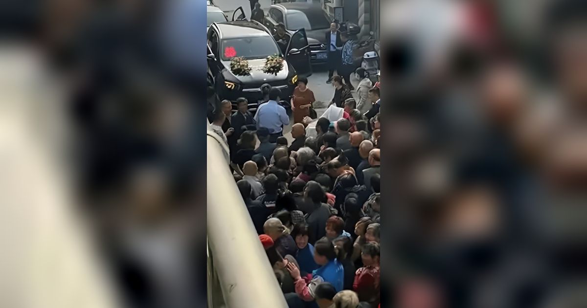 Pengantin Pria Dicegat Warga Sekampung Jelang Nikah, 100 Orang Minta Uang, 'Nggak Boleh Lewat Sebelum Dikasih'