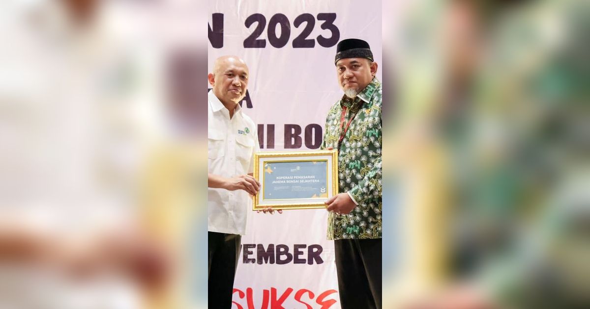 Menkop UKM: Koperasi Pemasaran Jahema Bonsai Sejahtera Perkuat Terwujudnya Ekspor Bonsai