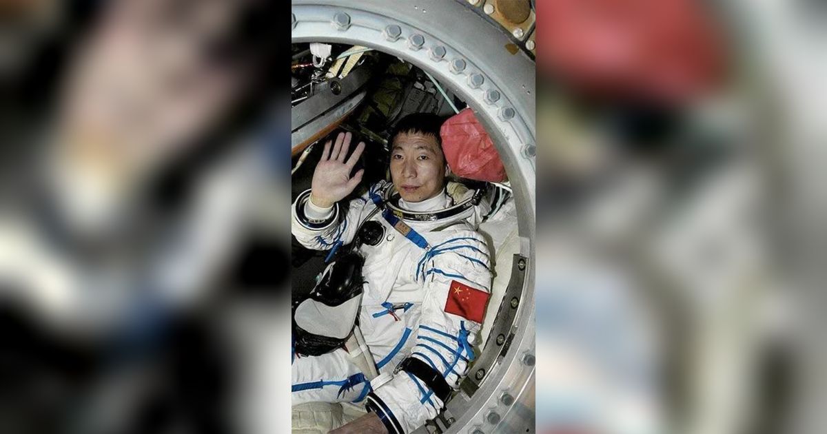 Sedang Asyik Nikmati Perjalanan Luar Angkasa, Astronot Ini Dikagetkan Suara Misterius seperti Orang Mengetuk Badan Pesawat Berulang-ulang