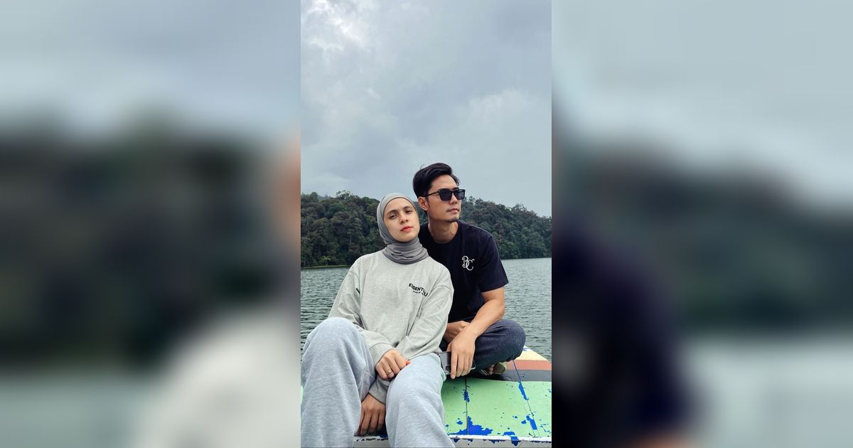10 Potret Artis Kepincut Selingkuhan hingga Menikah
