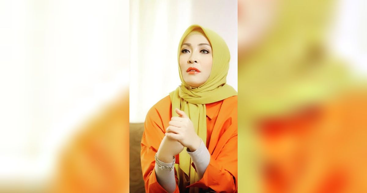 Pamer Foto Bareng Aaliyah Massaid dan Angelina Sondakh, Wajah Thariq Halilintar Bikin Salfok