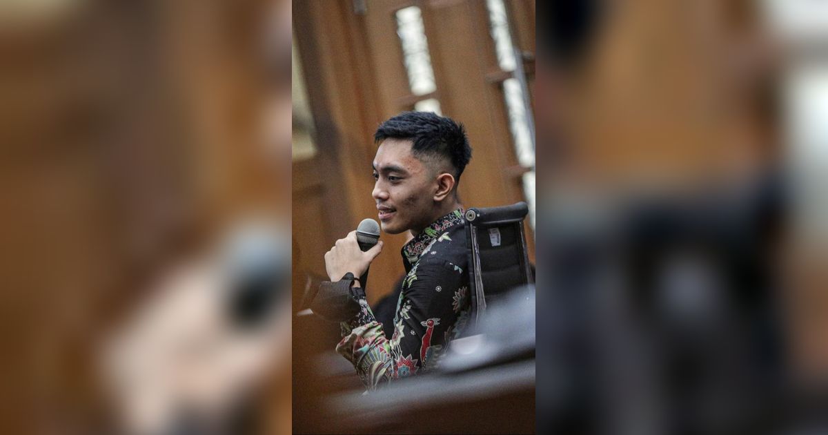 FOTO:  Gaya Mario Dandy Tanpa Disumpah Sampaikan Kesaksian di Sidang Lanjutan Rafael Alun