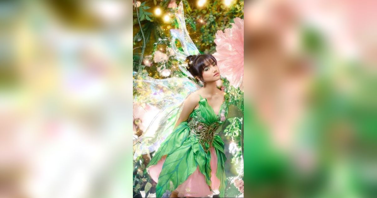 10 Adu Gaya Artis Cosplay Jadi Tinkerbell, Aaliyah Massaid Paling Mirip Aslinya?