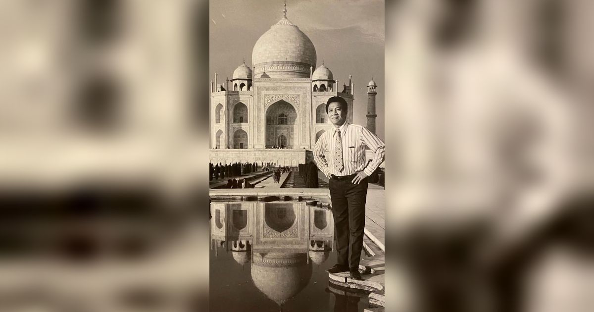 Kenang Kepergian sang Ayah, Erick Thohir Ungkap Kesamaan Masjid At Thohir dengan Taj Mahal