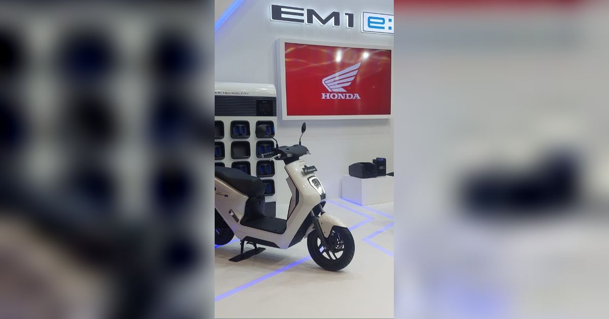 FIFGroup Siapkan Kredit Sepeda Motor Listrik, tapi Syaratnya Lebih Mahal?