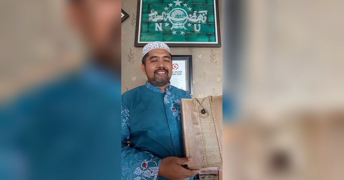 Pria Banyuwangi Ini Dulu Keliling Jualan Pelepah Pisang, Kini Jadi Saudagar Kerajinan Tangan Berbahan Alam yang Laris di Pasar Luar Negeri