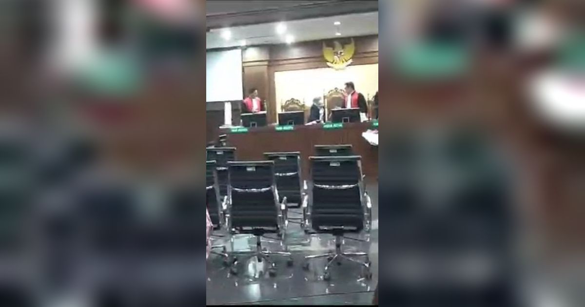 Kubu Galumbang Menak Klaim Proyek BTS Kominfo Tak Ada Mark Up dan Tidak Mangkrak