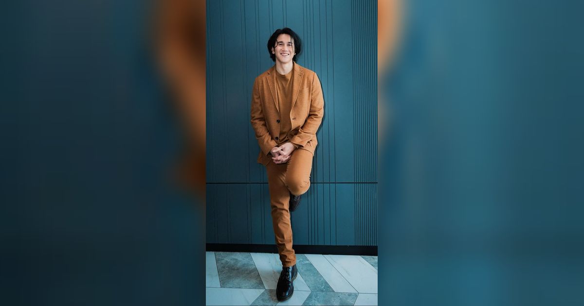 Saking Hayati Peran, Vino G Bastian `Toyor` Anya Geraldine Sampai Jatuh ke Kasur