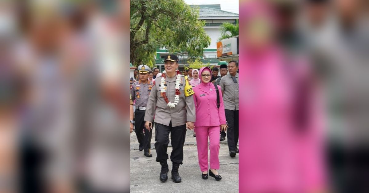 Bikin Iri, Potret Romantisme Jenderal Polisi Selalu Genggam Tangan Istri saat Bertugas