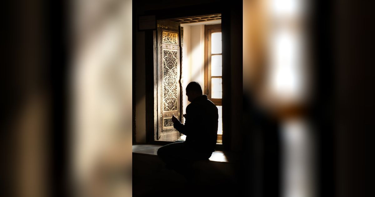 Bacaan Doa Dzikir Sholat Fardhu, Lengkap dengan Arab, Latin, dan Artinya