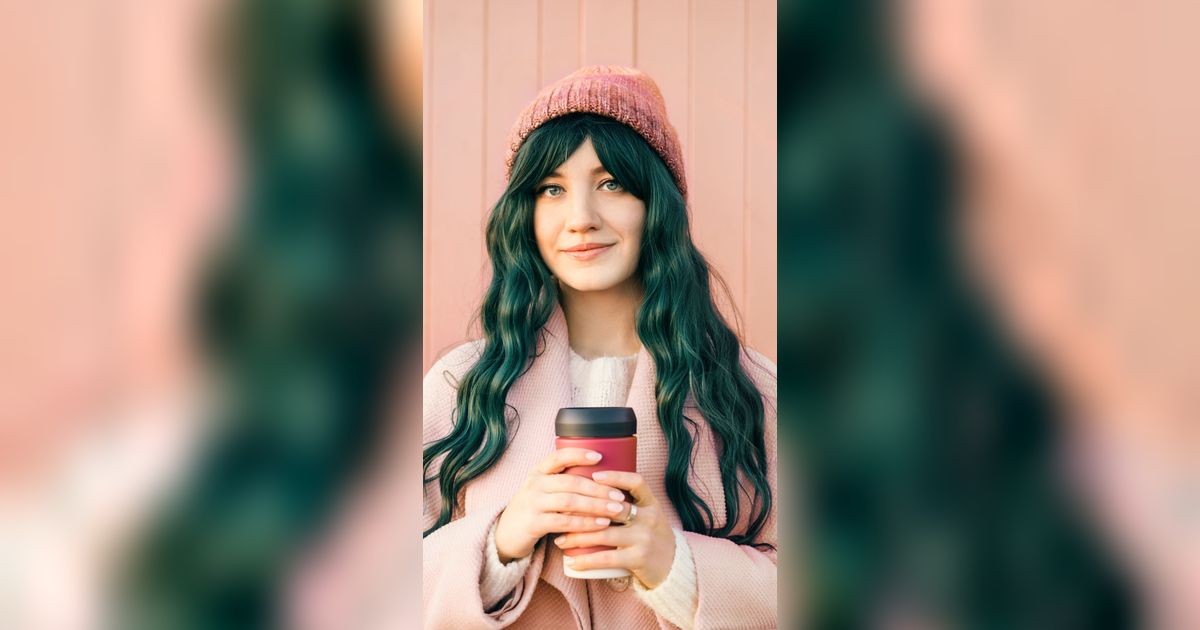Peach Fuzz Jadi Warna yang Bakal Tren di 2024, Bisa Dikenakan Pria dan Wanita