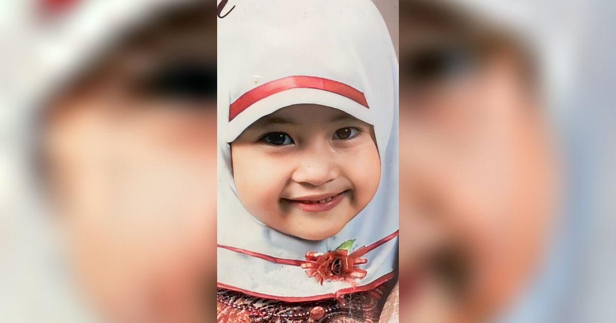 Bocah Perempuan Pakai Hijab Ini Putri Pendakwah Terkenal,  Baru Menikah dengan Atlet Sepak Bola