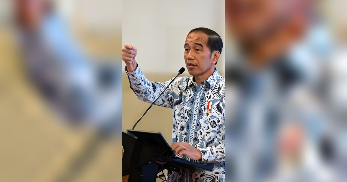 Jokowi Respons Pemeberian Gelar Alumni UGM Paling Memalukan: Ingat, Ada Etika dan Sopan Santun