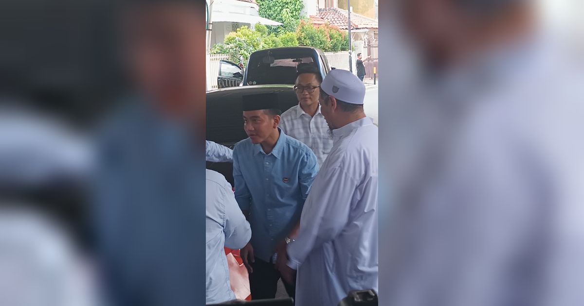 Gibran Sowan ke Habib Kwitang, Habib Ali: Orangnya Santun Ya