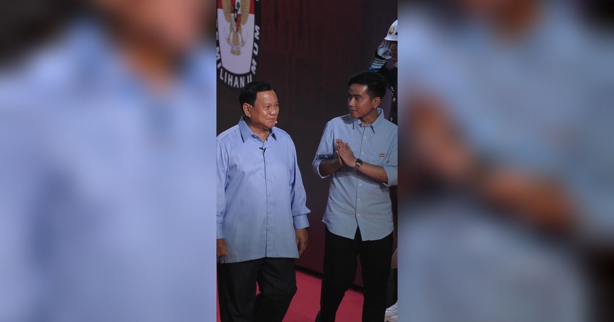 VIDEO: Detik-Detik Gibran Panas Berdiri Pantik Penonton Jadi Riuh saat Prabowo Vs Anies Soal Putusan MK