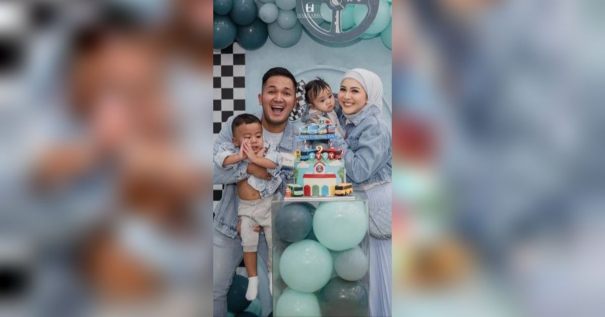 Potret Kesha Ratuliu dan Keluarga Nikmati Liburan di Bali, 'Birthday Trip' Anak Sulung yang Genap Berusia 2 Tahun