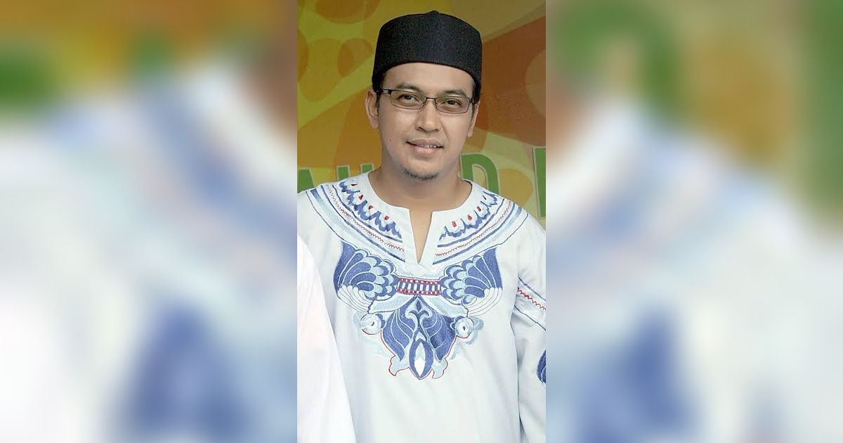 6 Potret Rumah Masa Kecil Mendiang Ustaz Jefri Al Buchori yang Jarang Tersorot, Terletak di Gang Sempit