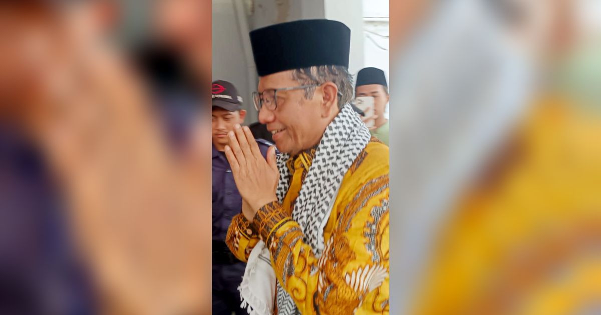 Kampanye di Tasikmalaya, Mahfud Janjikan Honor Tetap untuk Guru Madrasah hingga Marbot