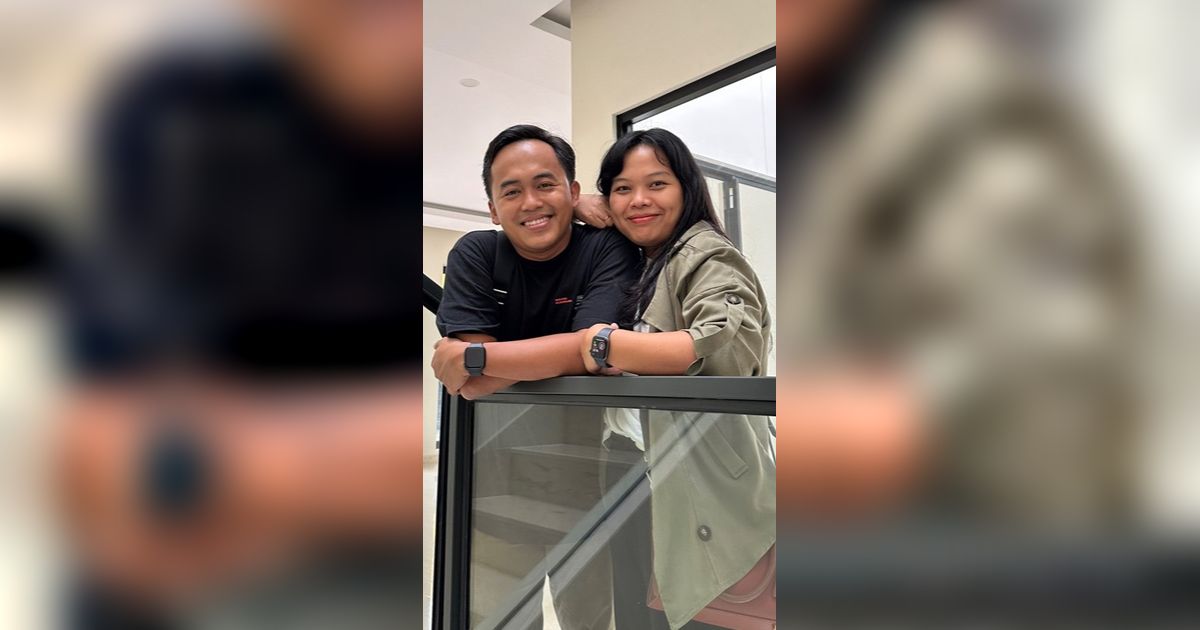 Berhasil Jaga Jodoh Sendiri Selama 10 Tahun, Kisah Cinta Pasangan Ini Viral Curi Perhatian