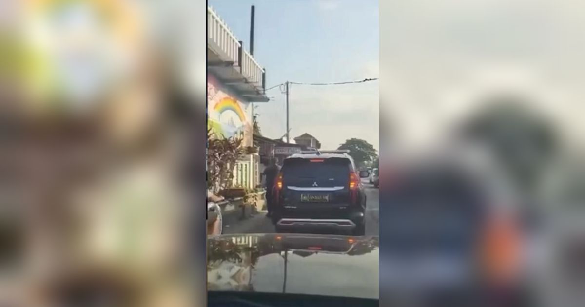 Viral Caleg Kampanye Pakai Mobil Pelat Dinas Polri di Tangerang