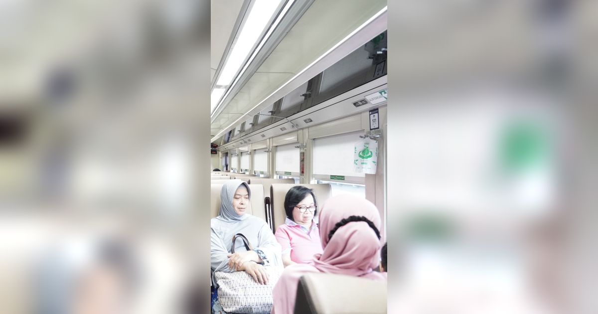 Nomor Kursi di Kereta Ini Saling Berhadapan, Tak Cocok Buat Penumpang Introvert