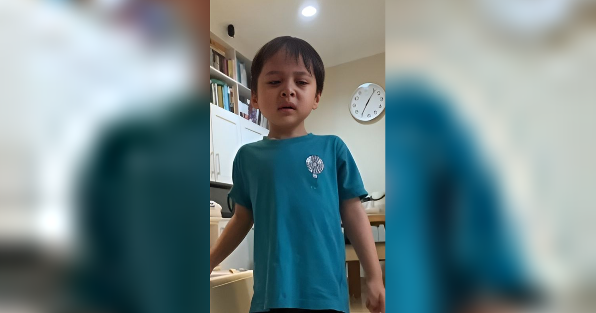 Respons Putra Tasya Kamila Saat Kipas Angin Favoritnya Rusak Bikin Gemas Netizen