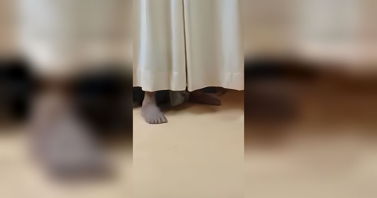 Viral Penampakan Seram Kaki Pucat di Balik Tirai RS Saat Tengah Malam, Bikin Merinding