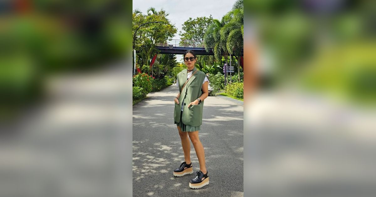 Kulik Harga Outfit Dian Sastro Yuk, Gaya Santai Harga Sultan