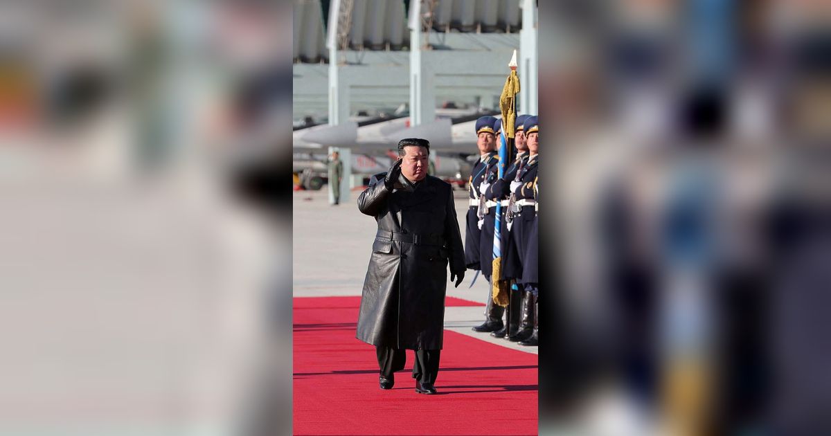 FOTO: Kunjungi Markas Angkatan Udara, Kim Jong-un Perintahkan Militer Korut Bersiap untuk Perang