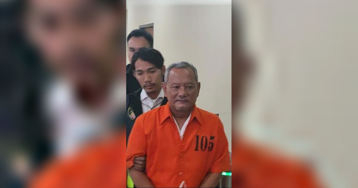 Tangan Diborgol, Ini Tampang Vigit Waluyo Aktor Intelektual Kasus Match Fixing Ditahan Polisi