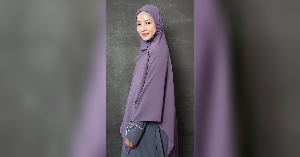 Potret Outfit Syari Natasha Rizki saat Lari Marathon Jadi Sorotan