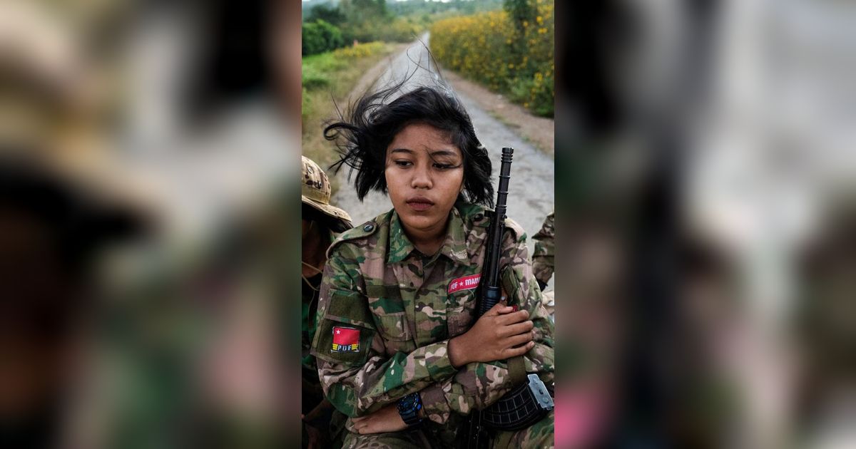 FOTO: Perempuan-Perempuan Tangguh Mandalay Tak Gentar Perangi Junta Militer Myanmar