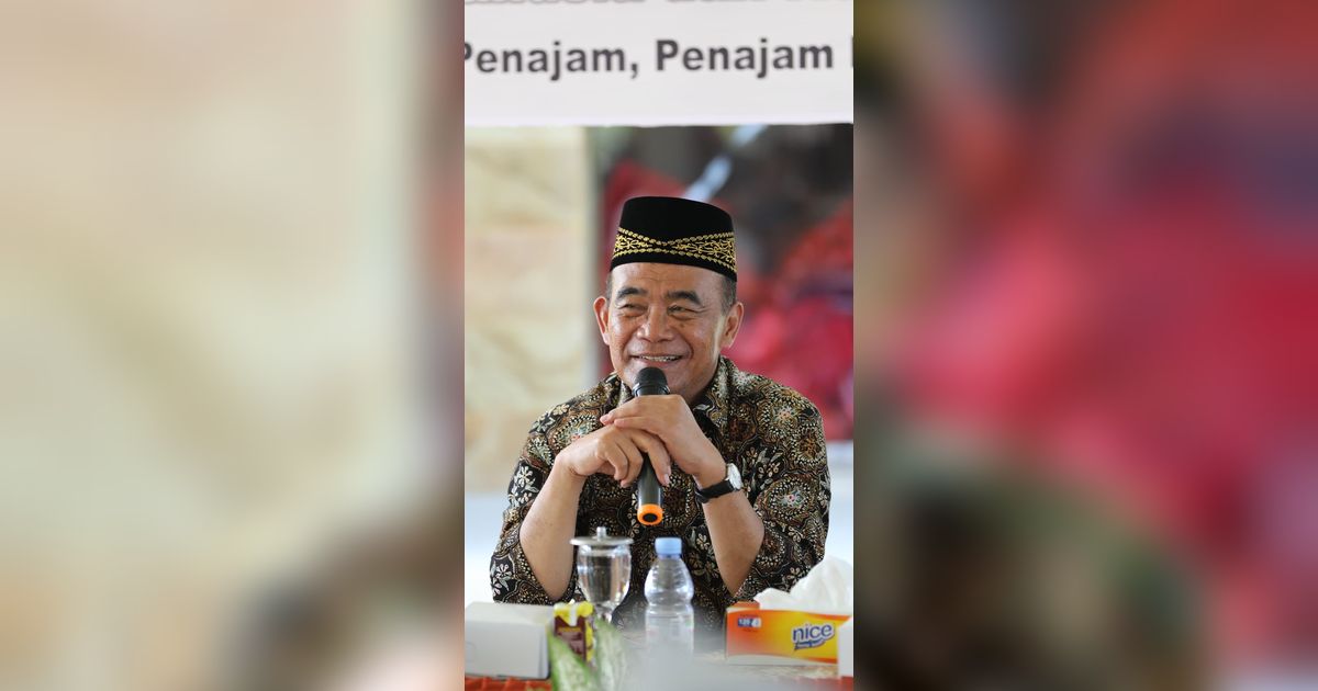 Menko PMK Cek Stunting dan Kemiskinan Ekstrem di Desa Tetangga IKN