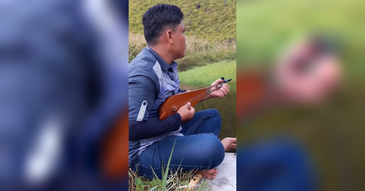 Menilik Keunikan Hasapi, Gitar Khas Batak yang Hanya Punya Dua Senar