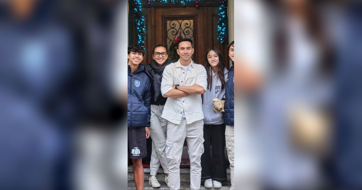 Bahagianya Donna Agnesia dan Darius Sinathrya Rayakan Natal di Swiss, Bisa Kembali Kumpul Lengkap dengan Anak-anak