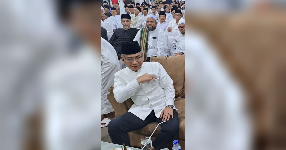 Ketum PBNU Sindir Cak Imin di Haul Krapyak: Baru Kali Ini Hadir