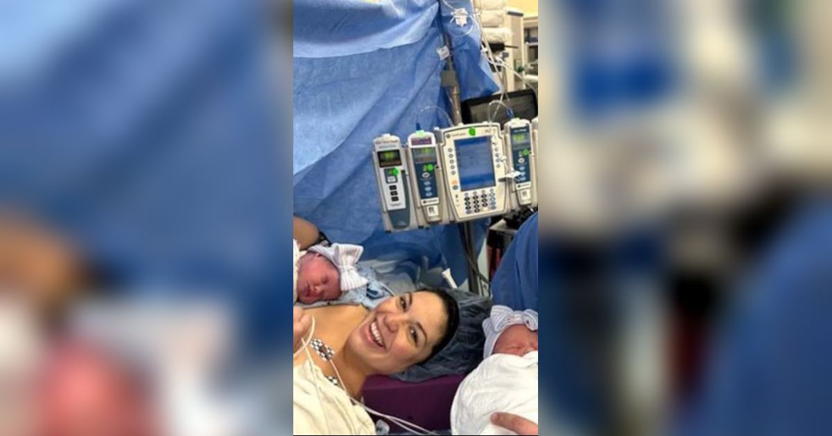 Wanita dengan Dua Rahim Melahirkan Bayi Kembar Selama Dua Hari Berturut-turut